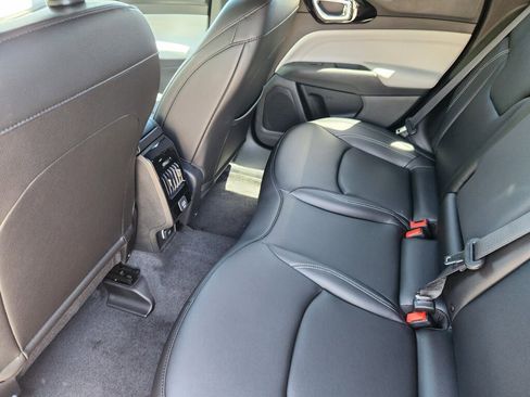 New 2026 Jeep Compass Limited AWD/4WD image 10