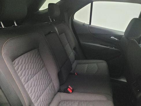 Used 2020 Chevrolet Equinox LT FWD image 19