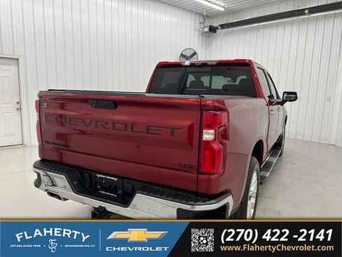 Used 2021 Chevrolet Silverado 1500 LTZ w/ LTZ Premium Package AWD/4WD image 3