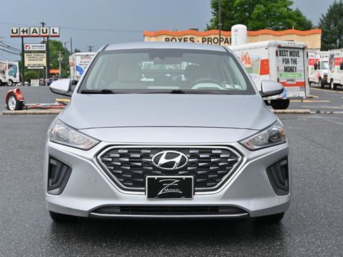 Used 2020 Hyundai Ioniq Blue FWD image 5