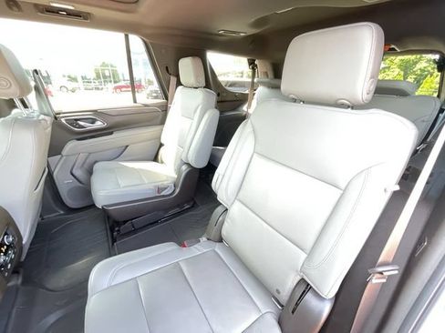 Used 2021 Chevrolet Tahoe Z71 AWD/4WD image 14