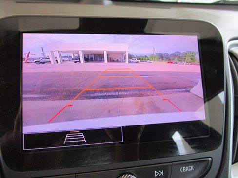 Used 2024 Chevrolet Malibu LT FWD image 38