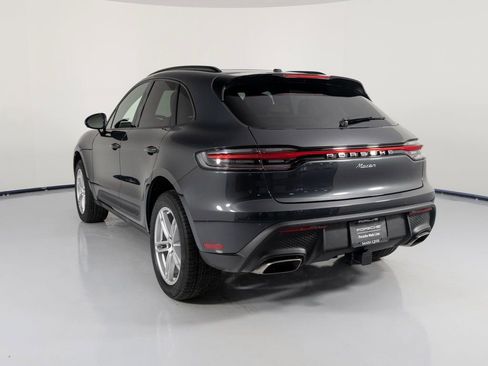 New 2026 Porsche Macan image 3