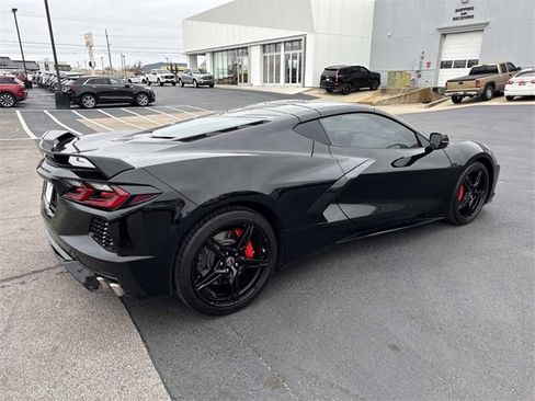 Used 2020 Chevrolet Corvette Stingray Coupe w/ Z51 Performance Package image 4