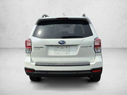 Used 2018 Subaru Forester 2.5i Limited AWD/4WD image 5
