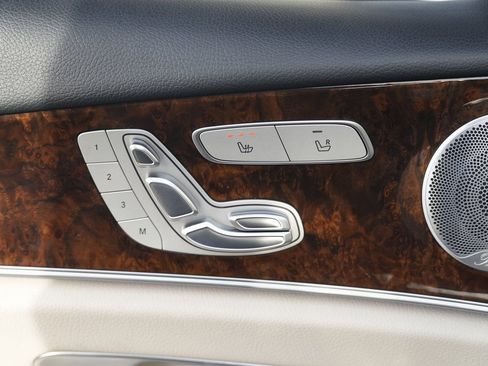 Used 2019 Mercedes-Benz E 300 4MATIC w/ Premium 1 Package image 28