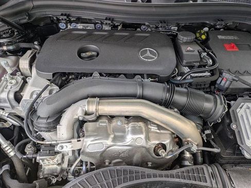 New 2025 Mercedes-Benz GLA 250 4MATIC image 15