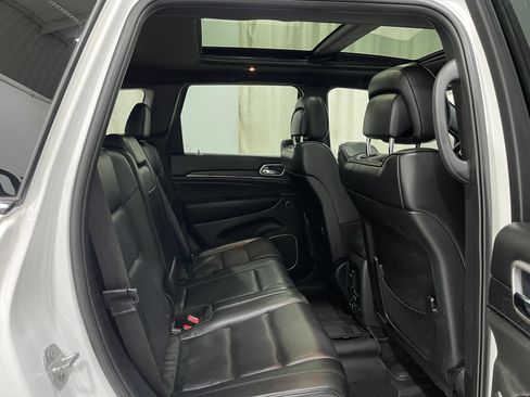 Used 2018 Jeep Grand Cherokee High Altitude AWD/4WD image 31