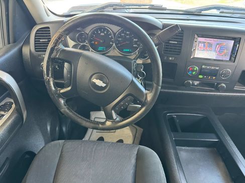 Used 2007 Chevrolet Silverado 2500 LT w/ 2LT Convenience Package RWD image 22
