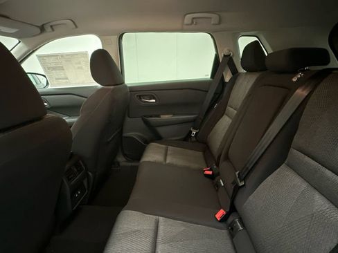 New 2026 Nissan Rogue SV AWD/4WD image 10
