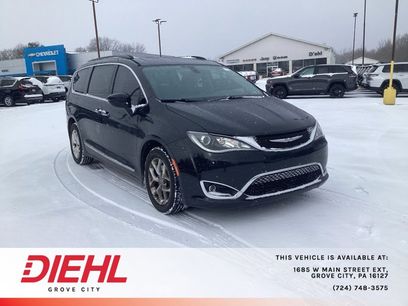 Used 2017 Chrysler Pacifica Touring-L