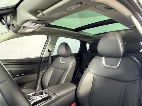 Used 2024 Hyundai Tucson Limited image 21