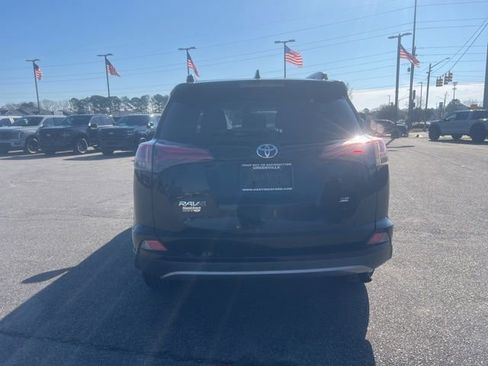 Used 2017 Toyota RAV4 SE w/ Power Extra Value Package image 6