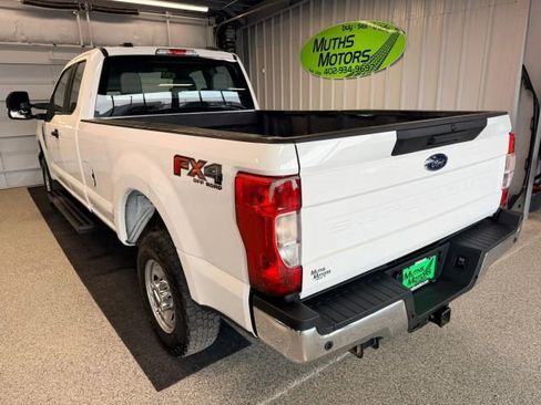Used 2020 Ford F250 XL w/ Power Equipment Group AWD/4WD image 4