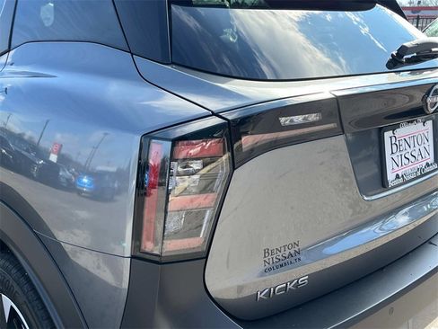 Certified 2025 Nissan Kicks SV image 14