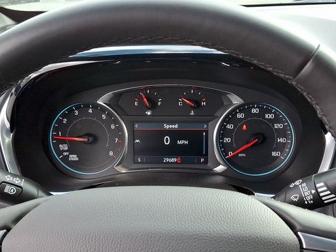 Certified 2023 Chevrolet Traverse LT FWD image 21