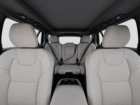 Certified 2026 Volvo XC90 B6 Plus AWD/4WD image 15