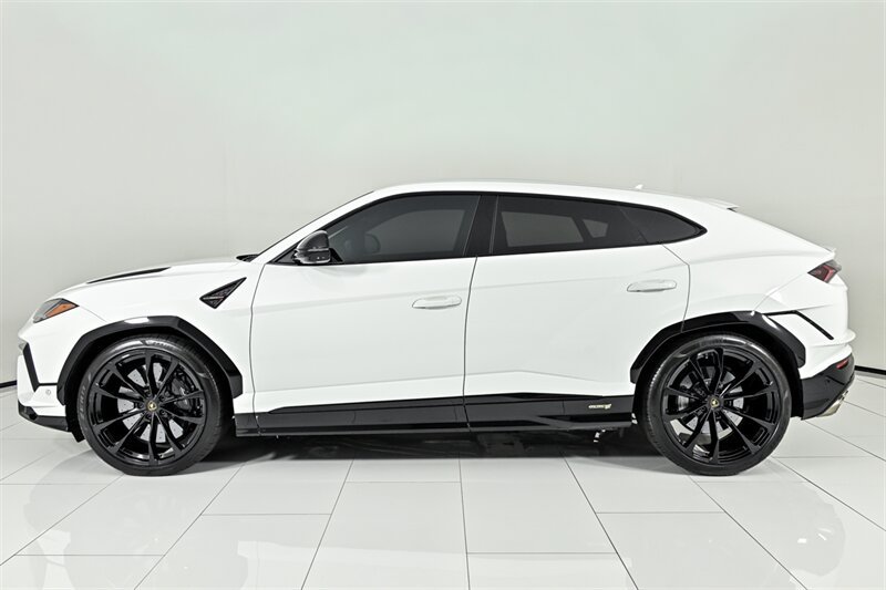 Used 2024 Lamborghini Urus S AWD/4WD image 10