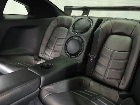 Used 2019 Nissan GT-R Premium w/ Premium Interior Package AWD/4WD image 44