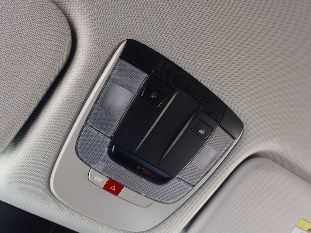 New 2026 Kia Sorento LX FWD image 46