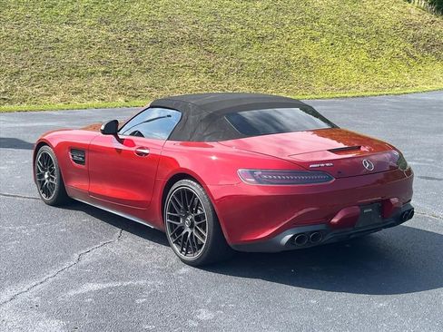 Used 2020 Mercedes-Benz AMG GT Roadster image 3