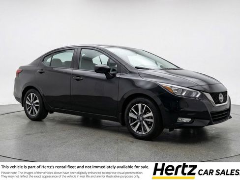 Used 2025 Nissan Versa SV image 1