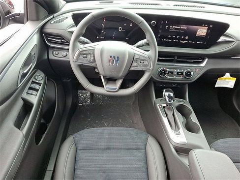 New 2025 Buick Envista Preferred w/ Convenience I Package image 8
