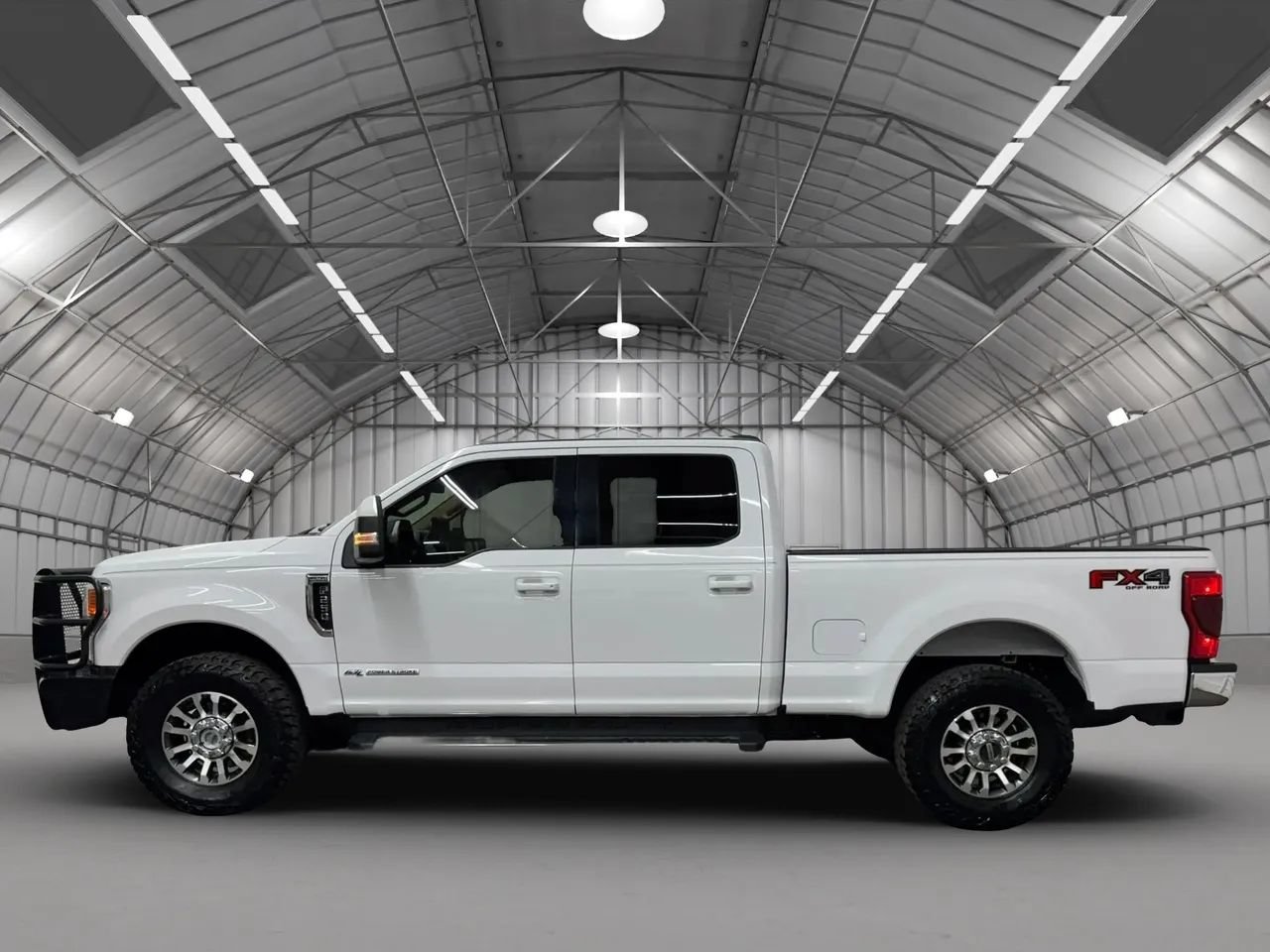 Used 2021 Ford F250 Lariat w/ Lariat Value Package AWD/4WD image 2