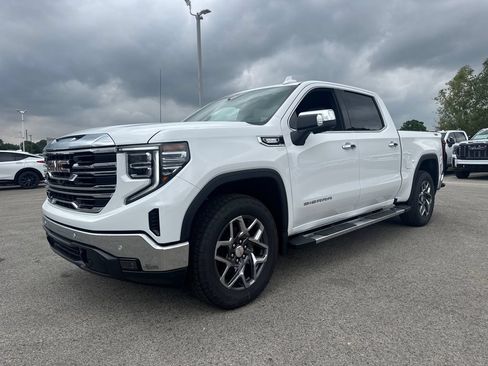 New 2026 GMC Sierra 1500 SLT w/ SLT Premium Plus Package AWD/4WD image 2