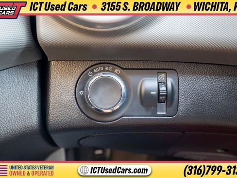 Used 2017 Chevrolet Sonic LT FWD image 10