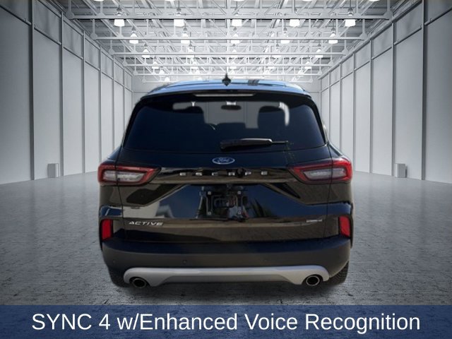 Used 2023 Ford Escape Active w/ Tech Pack #1 AWD/4WD image 4