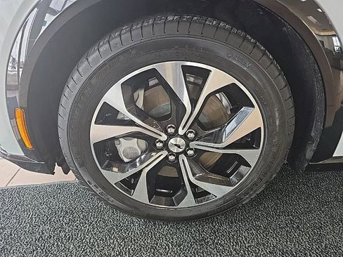 Used 2023 Ford Mustang Mach-E Premium image 42