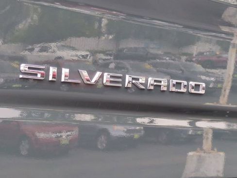 Used 2025 Chevrolet Silverado 1500 Custom Trail Boss AWD/4WD image 31