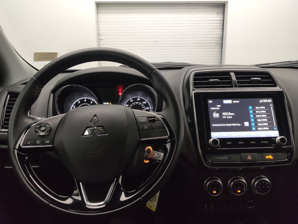 Used 2025 Mitsubishi Outlander Sport AWD image 22