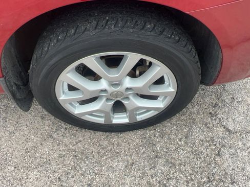 Used 2011 Nissan Rogue SV w/ SL Pkg FWD image 32