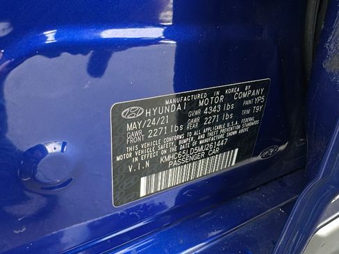 Used 2021 Hyundai Ioniq SE FWD image 30