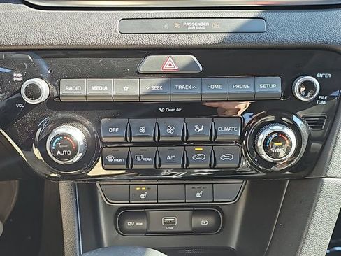 Used 2022 Kia Sportage EX image 24