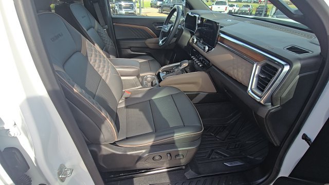 Used 2024 GMC Canyon Denali AWD/4WD image 20