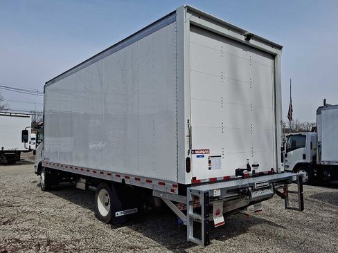 New 2025 Chevrolet Low Cab Forward 5500XG image 4