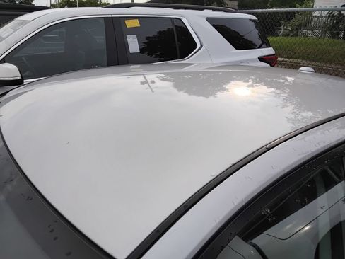 Used 2024 Nissan Altima 2.5 SV FWD image 6