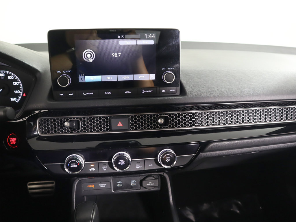 Used 2025 Honda Civic Sport image 40