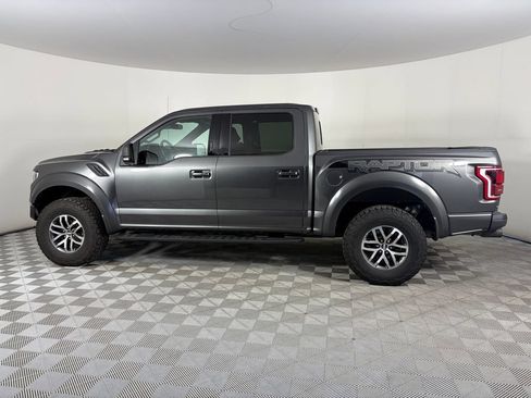 Used 2017 Ford F150 Raptor w/ Equipment Group 802A Luxury AWD/4WD image 4