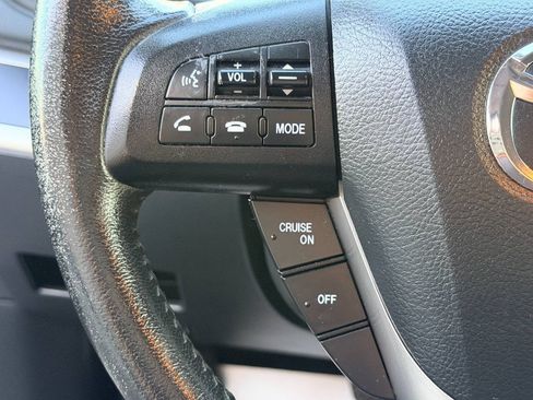 Used 2013 MAZDA MAZDA3 i Touring FWD image 30