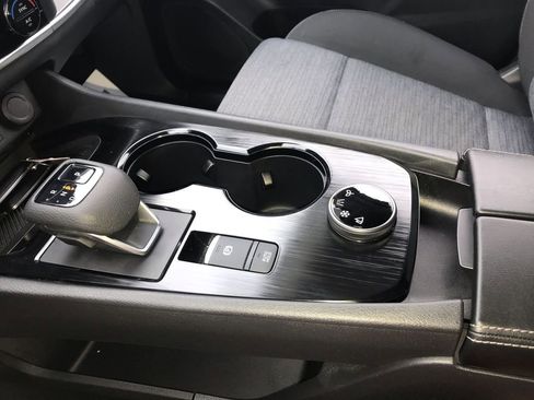 Used 2023 Nissan Rogue SV image 20