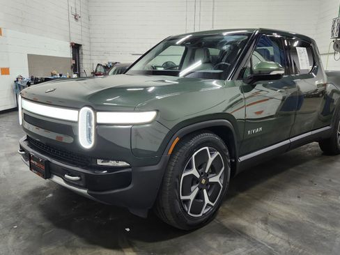 Used 2023 Rivian R1T Adventure image 14