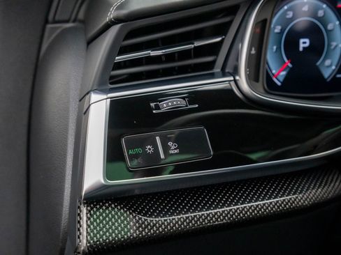 Used 2023 Audi SQ8 Prestige image 20