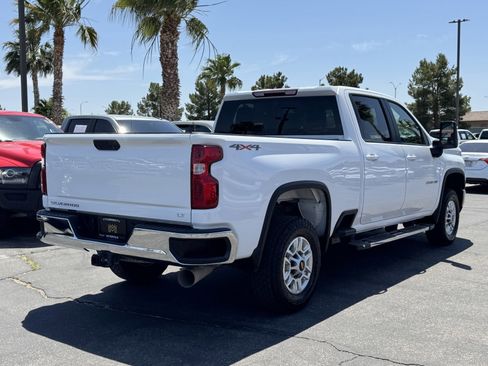 Used 2024 Chevrolet Silverado 2500 LT AWD/4WD image 6