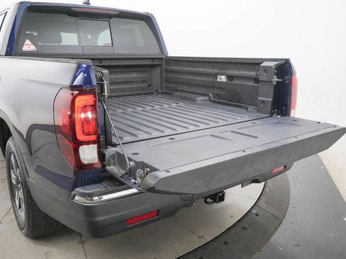 Used 2019 Honda Ridgeline RTL image 9