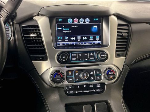 Used 2020 GMC Yukon SLE w/ SLE Value Package image 7