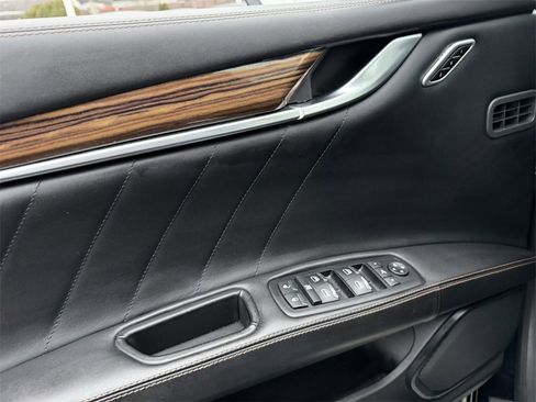 Used 2021 Maserati Ghibli S Q4 image 39